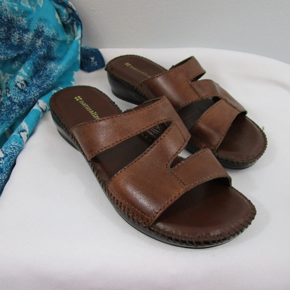 Naturalizer Shoes - 🥂HP🥂 Naturalizer Lodge Brown Leather Sandals